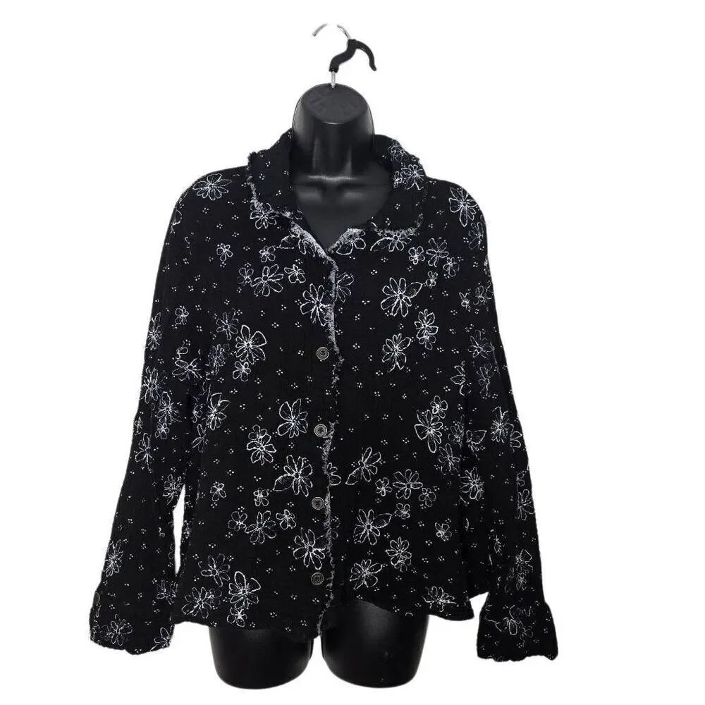 Habitat Clothes to Live In Button Down Top Size Large Black White Floral Frayed